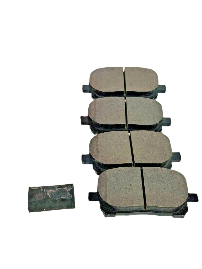 Front Brake Pads FOR  TOYOTA Estima Hybrid /Ipsum / Noah /Voltz 2003-2008  04465-02070